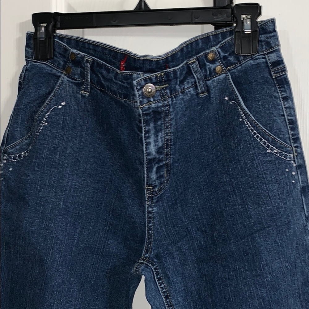 Capris Jeans - Picture 2 of 3